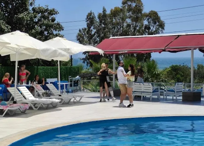 Atlantis D.M & Butik Otel